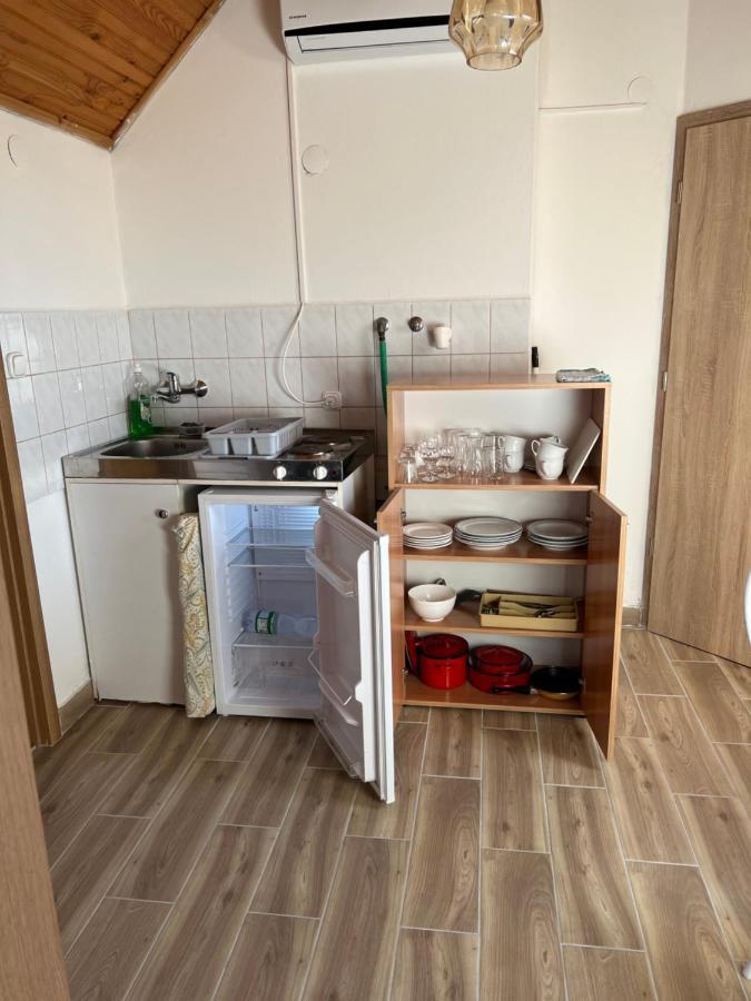 Csikos Apartman Gyenesdiás Exteriér fotografie