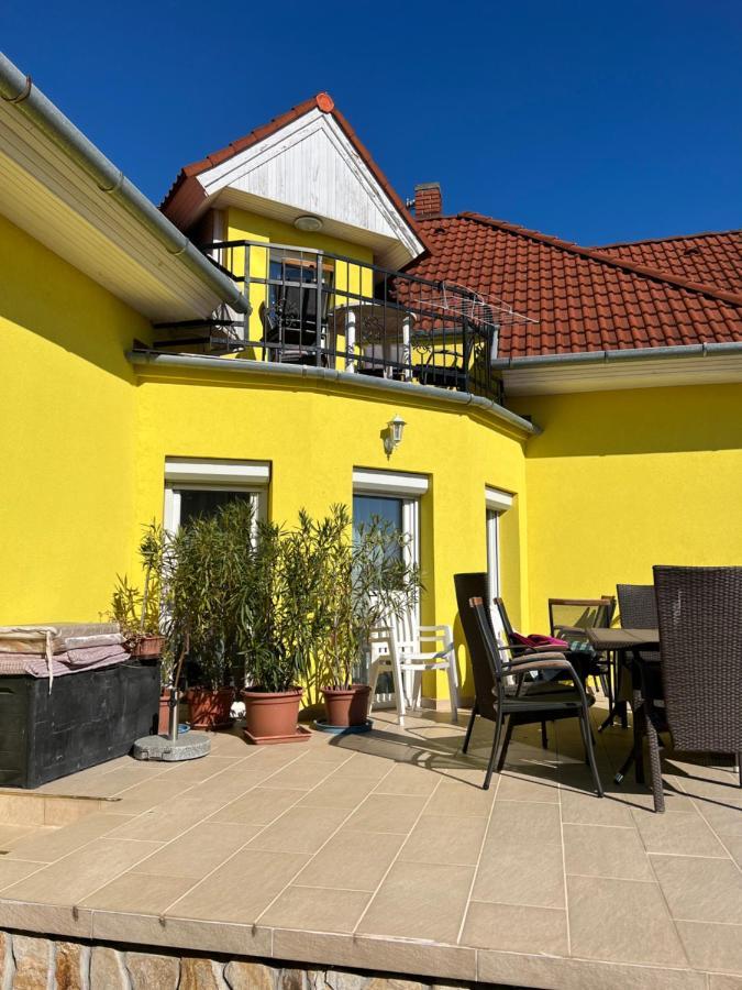 Csikos Apartman Gyenesdiás Exteriér fotografie